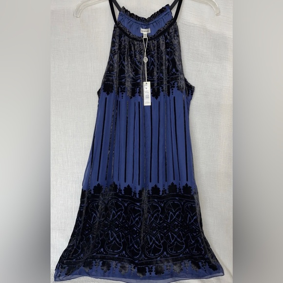 Max Studio Medium Blue With Black Velvet Designs On OverLay NWT Size small - Picture 3 of 7